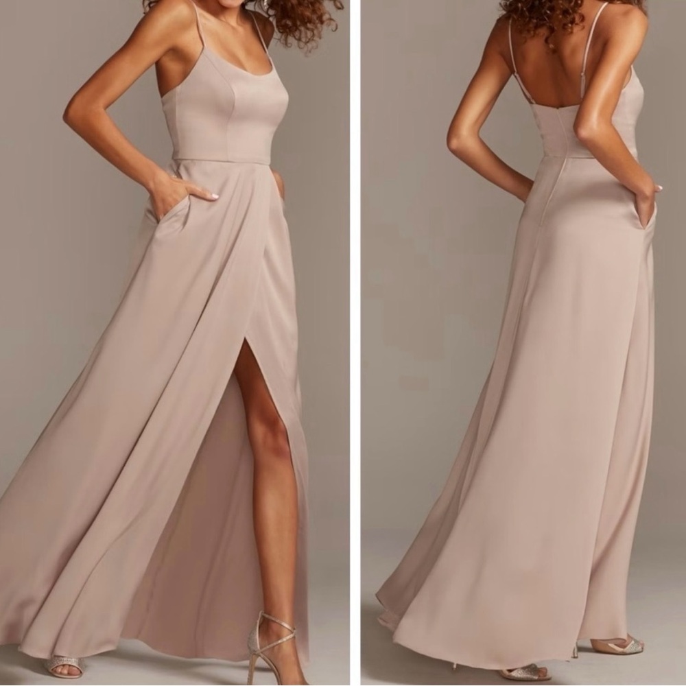 NEW David's Bridal Crepe-Back Satin Spaghetti Strap Bridesmaid Maxi Dress Sz 8